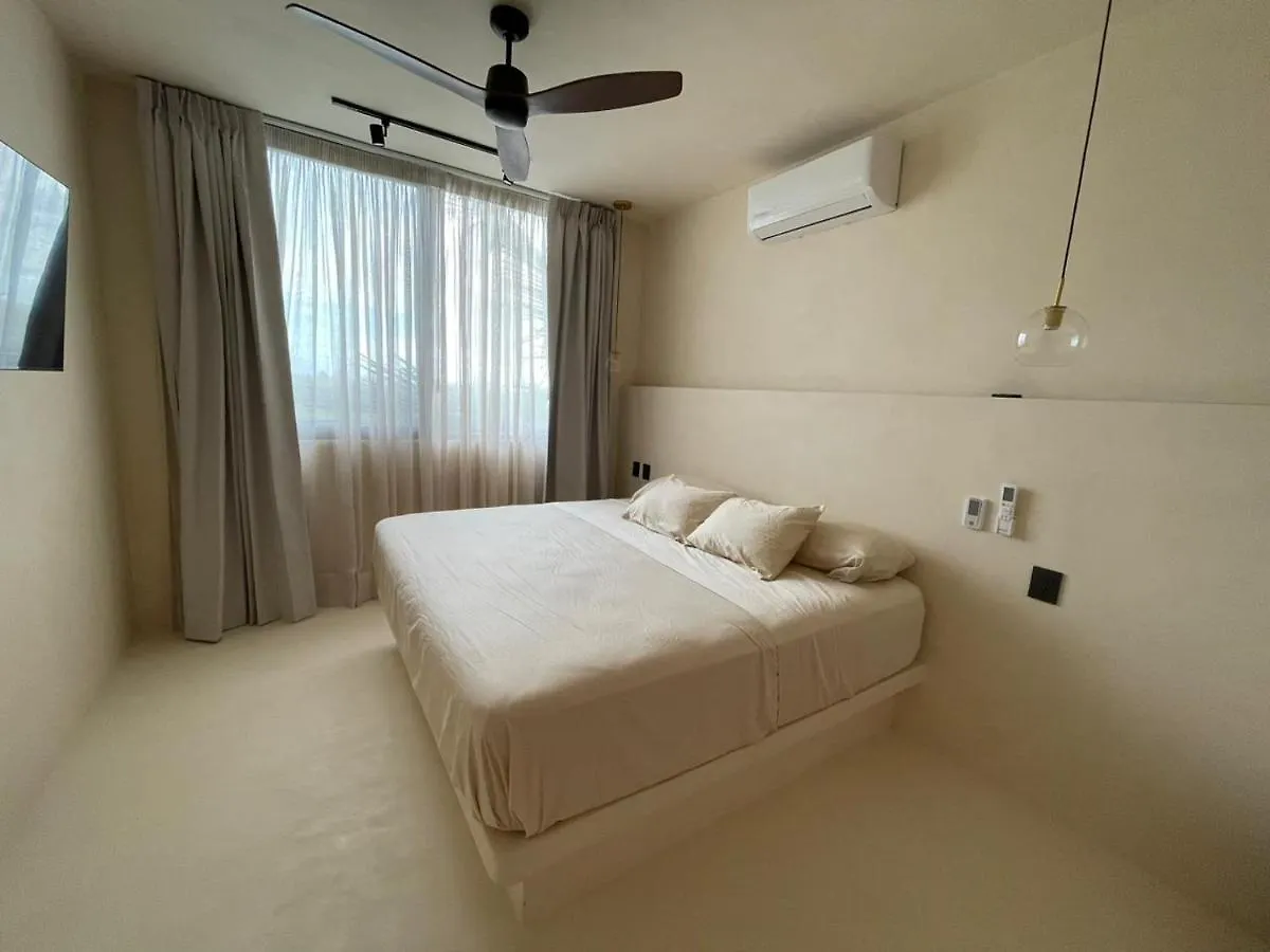 Hotel Casa Hood By The Sea Isla Holbox 0*,  México