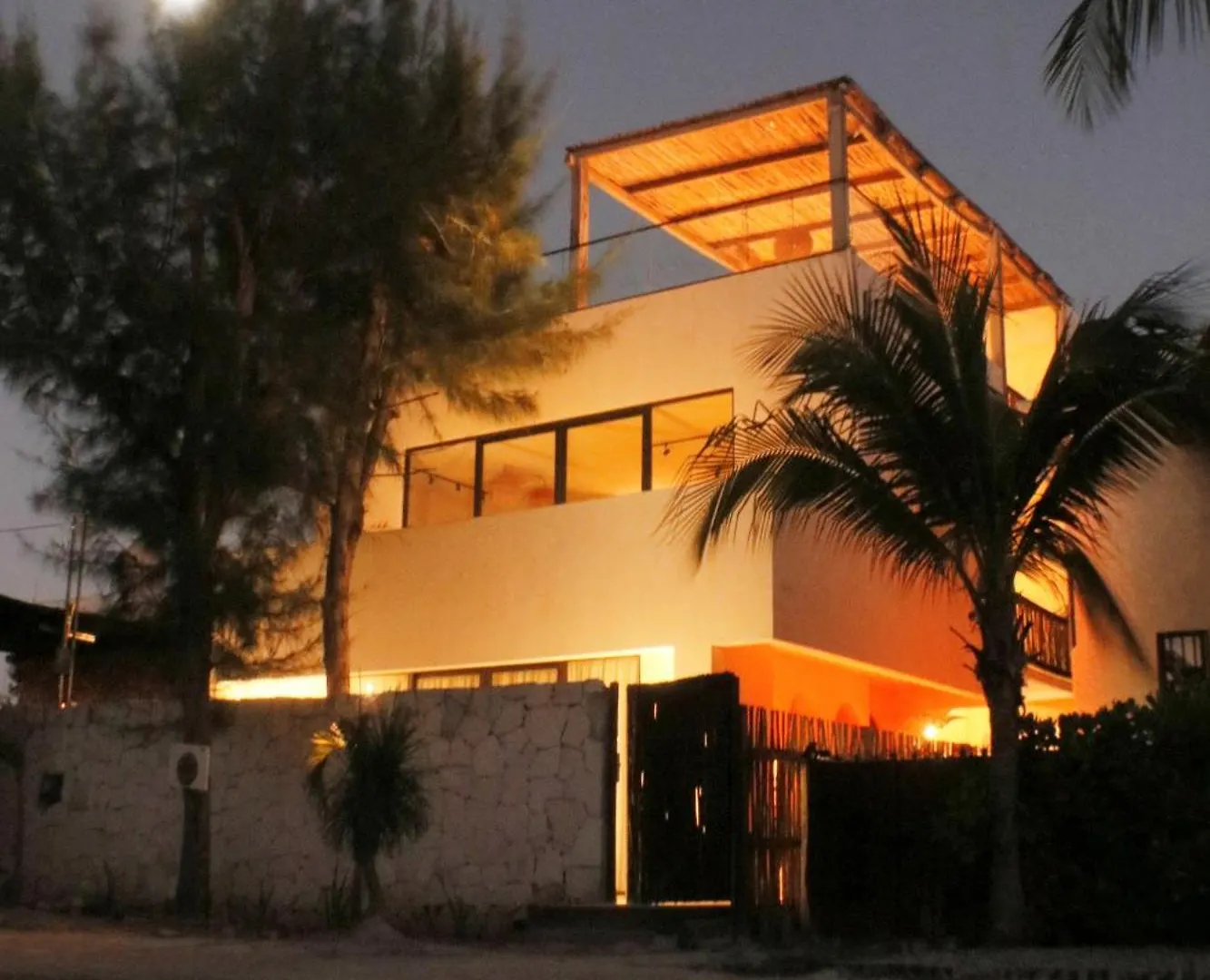 Hotel Casa Hood By The Sea Isla Holbox