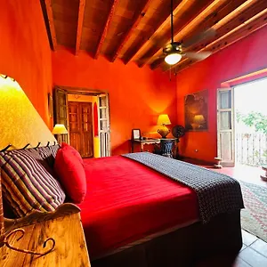 De La Cruz#5 Bed and breakfast Querétaro
